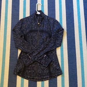 Great condition lulu lemon athletica jacket